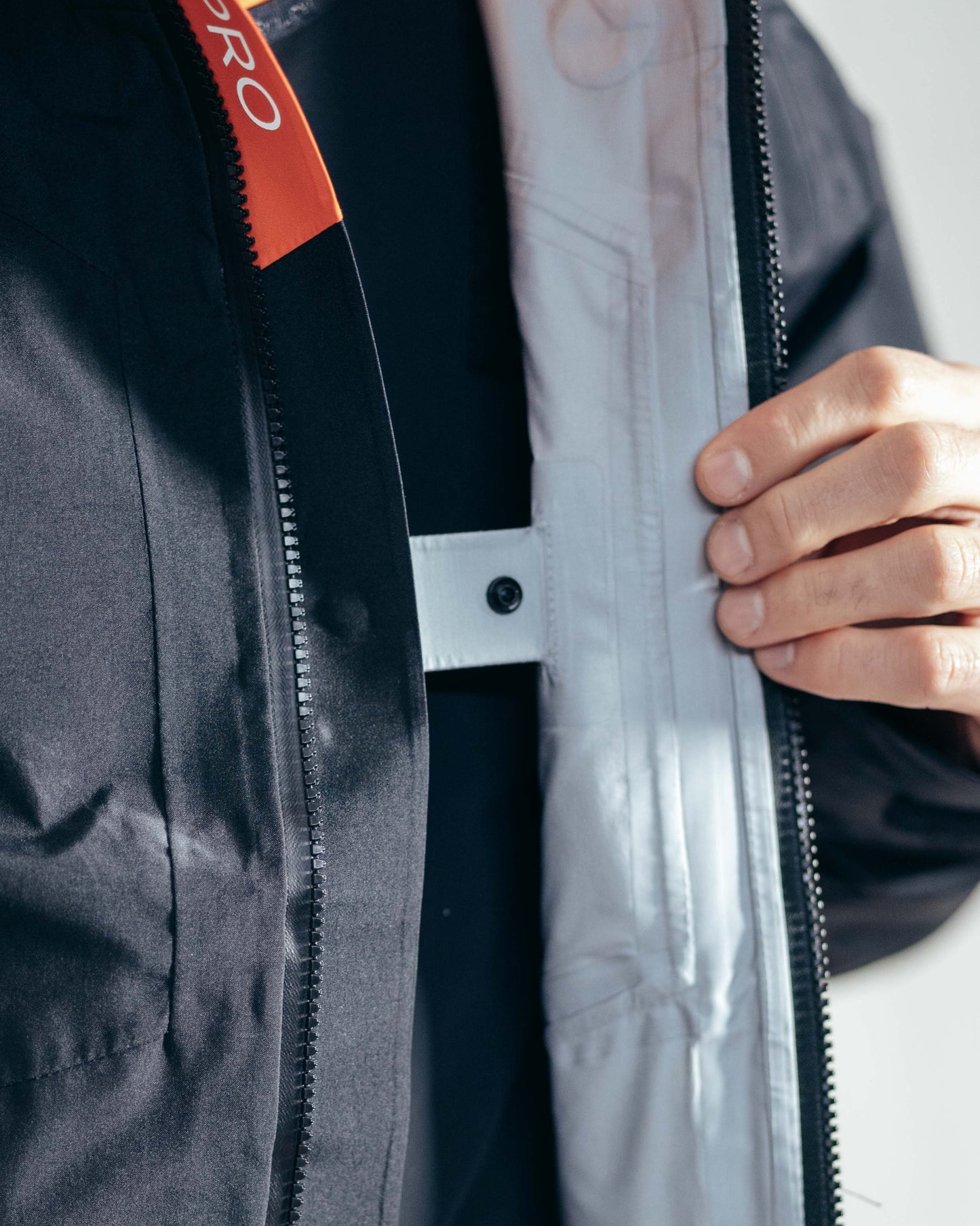 M-Pro Jacket 2.0 - Black